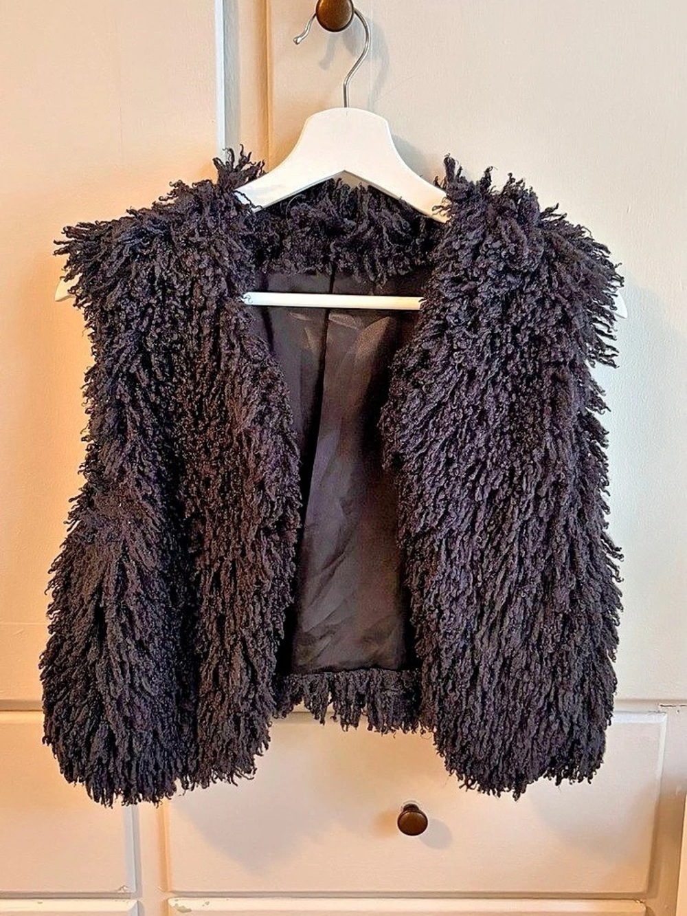 Black Shag Vest (Small)